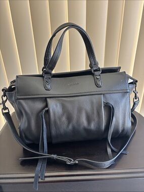 Aimee Kestenberg Black Leather Satchel Bag Crossbody Removable Adjustable Strap